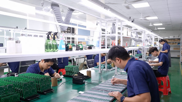 Shenzhen Jutai Comm Co., Ltd. lini produksi pabrikan