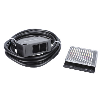 Sensor Foto Reflektif dengan Output Relay & Respon Cepat